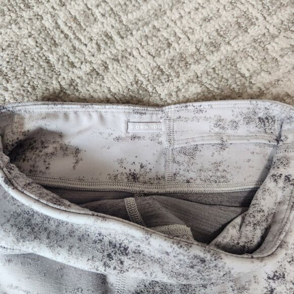 Athleta girls High Rise Textured Chit Chat Tight Leggings gray size M/8-10 - Picture 10 of 12